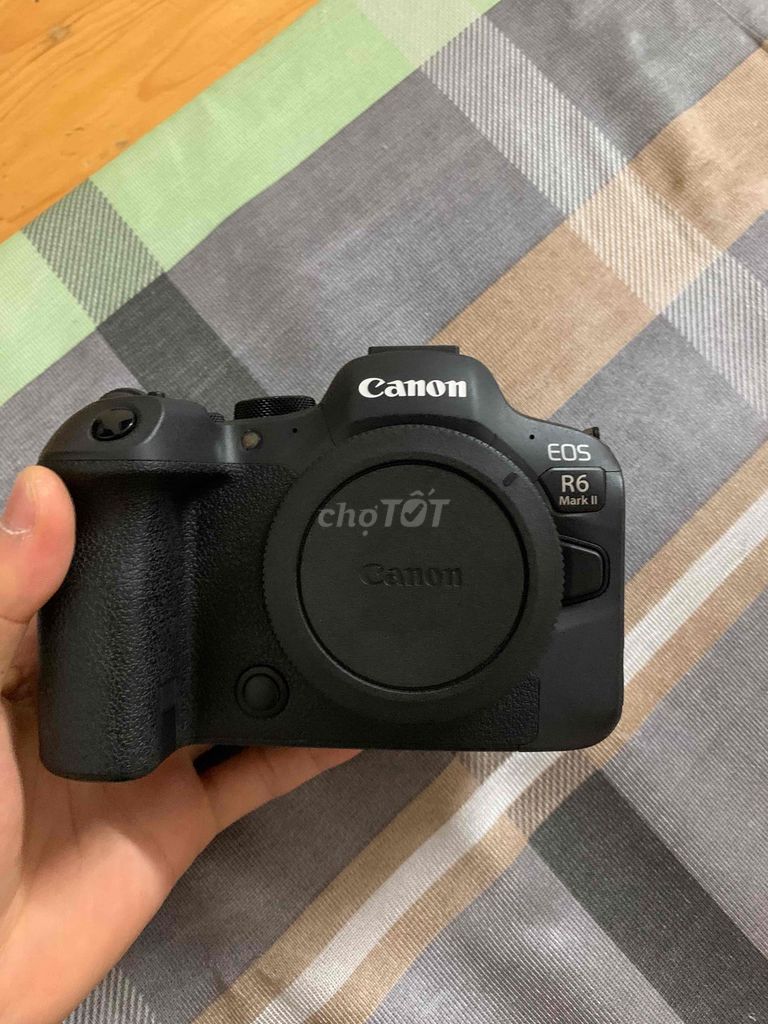 Máy ảnh Canon EOS R6 Mark II Đen Như mới. Mua bán Máy ảnh, Máy quay tại Thành phố Đà Lạt Lâm Đồng được đăng bởi hoàng nam hình 1