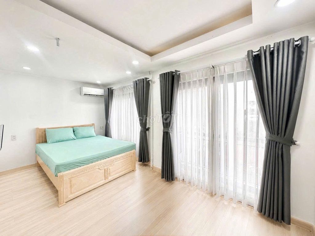 CĂN HỘ CAO CẤP CỬA SỔ TRỜI 3P ĐI ĐH SƯ PHẠM Q.5