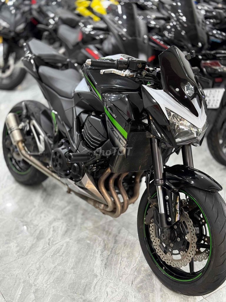 kawasaki Z800 ABS
