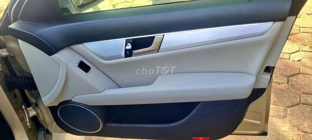 Mercedes Benz C Class 2012 C200 -. Mua bán Ô tô tại Quận Hà Đông Hà Nội được đăng bởi Mr Cường hình 11
