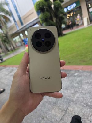 Vivo X300 Pro 256GB Vàng Đã sử dụng. Mua bán Điện thoại tại Thành phố Thủ Đức Tp Hồ Chí Minh được đăng bởi Mã Thành