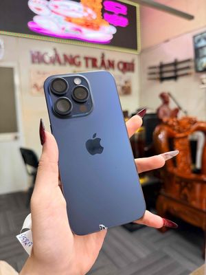 Apple iPhone 15 Pro 128GB Xanh