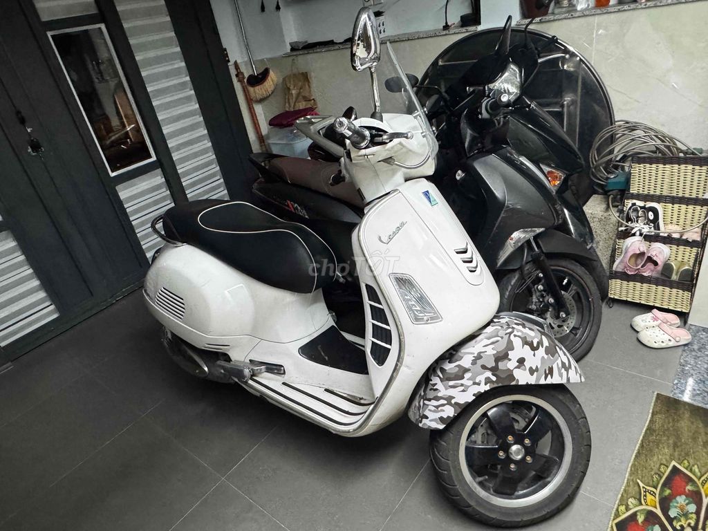 Bán vespa 300cc GTS 2018. Mua bán Xe máy tại Quận Tân Bình Tp Hồ Chí Minh được đăng bởi Ka Nguyễn hình 2