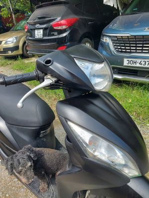 Bán xe Honda Vision mầu đen chính chủ. Mua bán Xe máy tại Quận Hoàng Mai Hà Nội được đăng bởi Hương Ly
