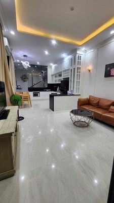 Аренда · 2 комн. · 75 м² · Quận Sơn Trà, ул. Nguyễn Văn thoại