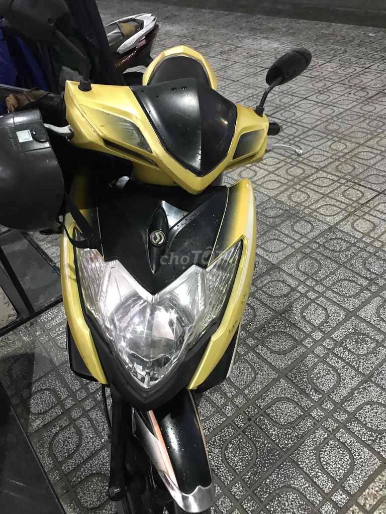 SYM YOYRIDE жёлтый, чёрный 30409 км