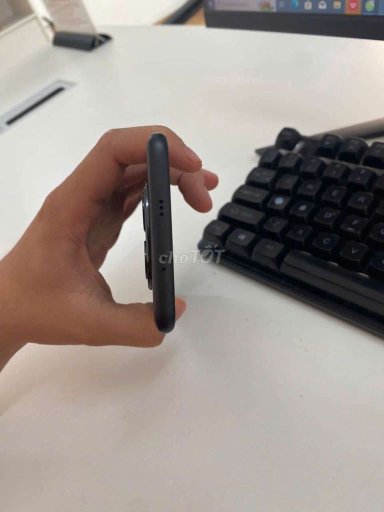 Xiaomi Redmi Note 15 128GB Đen. Mua bán Điện thoại tại Quận 10 Tp Hồ Chí Minh được đăng bởi Thanh2000 Cong hình 1
