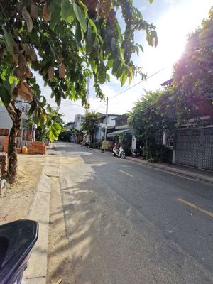 CHO THUÊ 650M2 ĐẤT GẦN CHỢ BÀ ĐIỂM