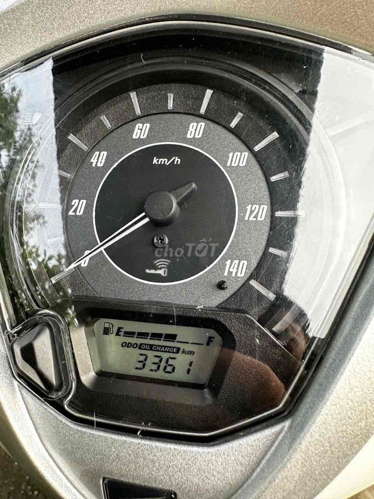 LEAD 8/2024 NHƯ MỚI KO MỘT VẾT TRẦY. Mua bán Xe máy tại Quận Bình Thạnh Tp Hồ Chí Minh được đăng bởi LE DIEP hình 4