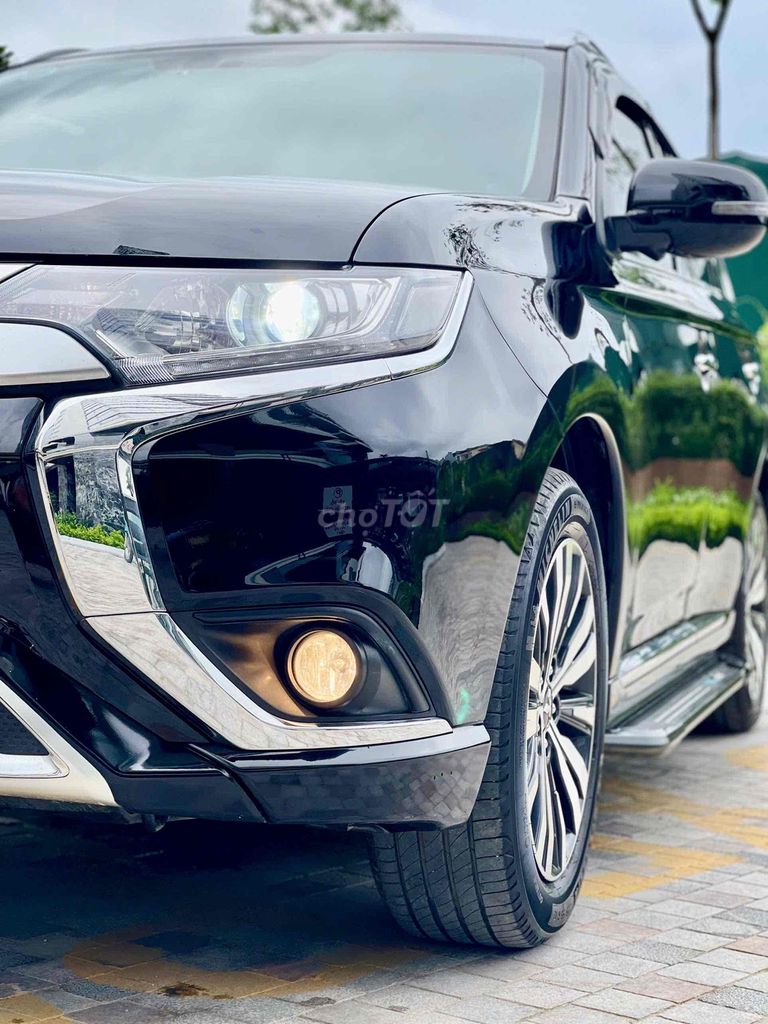 Mitsubishi Outlander 2022 2.0 CVT - 650000 km