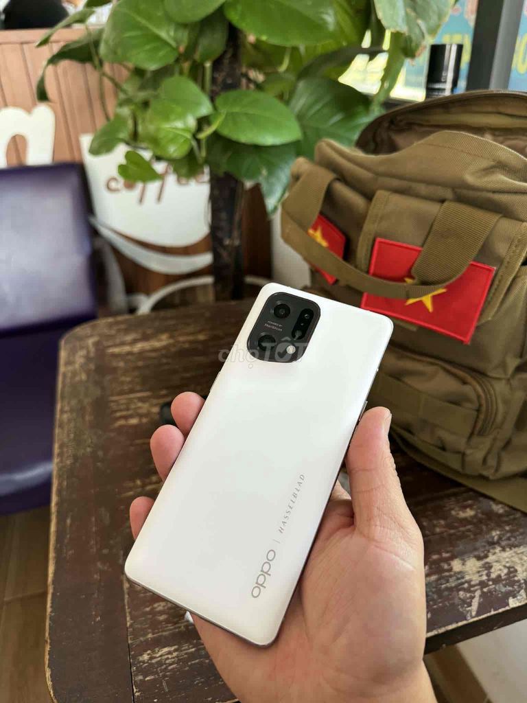 Oppo Find X5 ram8/128gb zin đẹp keng Chip Snap 888. Mua bán Điện thoại tại Thành phố Buôn Ma Thuột Đắk Lắk được đăng bởi Xuân Tr hình 1
