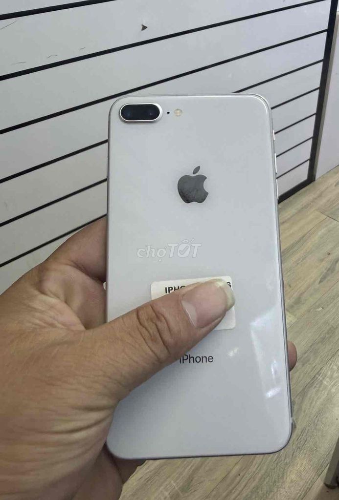 IPhone 8 Plus 64GB máy zin đẹp full chức năng BH3T. Mua bán Điện thoại tại Quận Bình Tân Tp Hồ Chí Minh được đăng bởi Lý Kiệt Store hình 1