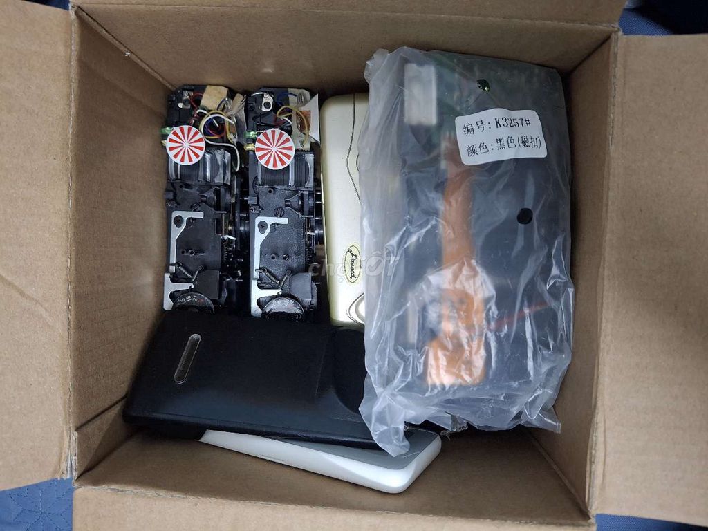 Máy ảnh phim Olympus Xác. Mua bán Máy ảnh, Máy quay tại Quận Hoàng Mai Hà Nội được đăng bởi Trương Hồng Sơn hình 1