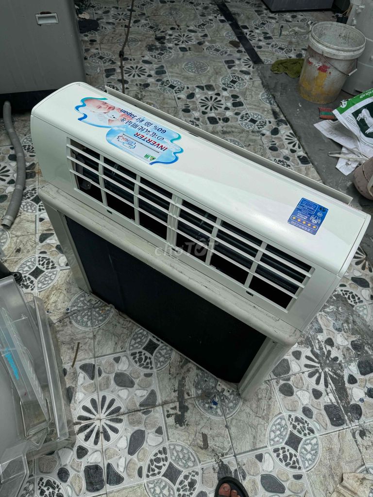 máy lạnh Toshiba 2hp inverter