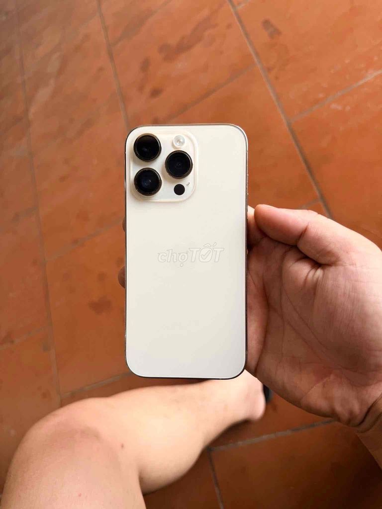 Apple iPhone 14 Pro 256GB Vàng. Mua bán Điện thoại tại Huyện Tân Yên Bắc Giang được đăng bởi Duy Linh hình 1