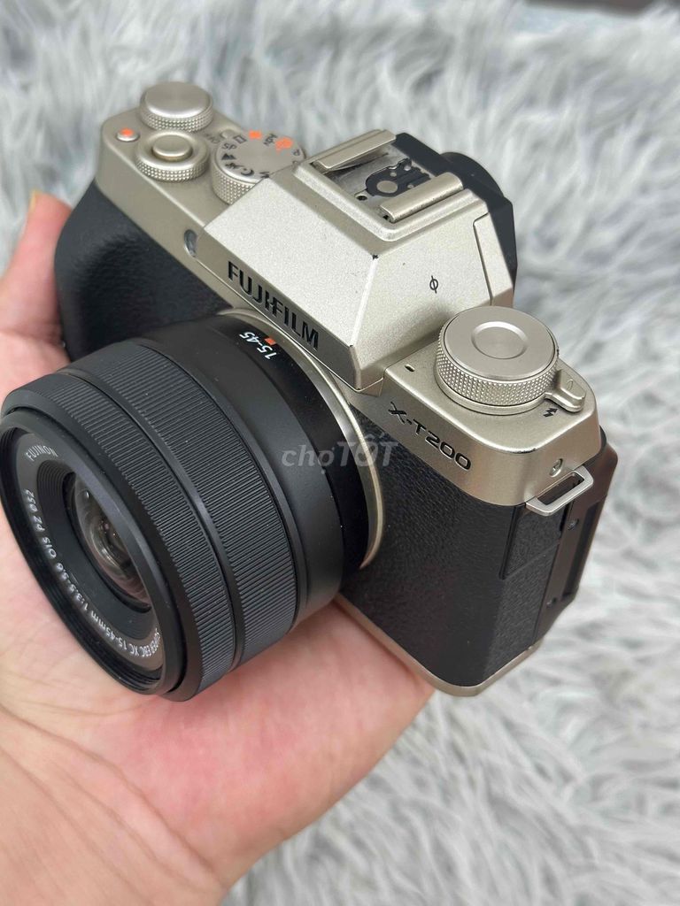 Máy ảnh Fujifilm X-T200 Vàng kèm lens 15-45mm. Mua bán Máy ảnh, Máy quay tại Quận 5 Tp Hồ Chí Minh được đăng bởi Phan Thế Phong  hình 1