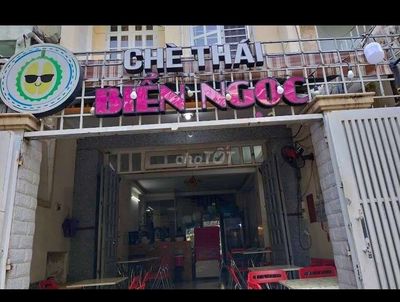 TUYỂN NHÂN VIÊN PHỤC VỤ QUÁN CHÈ THÁI BIỂN NGỌC