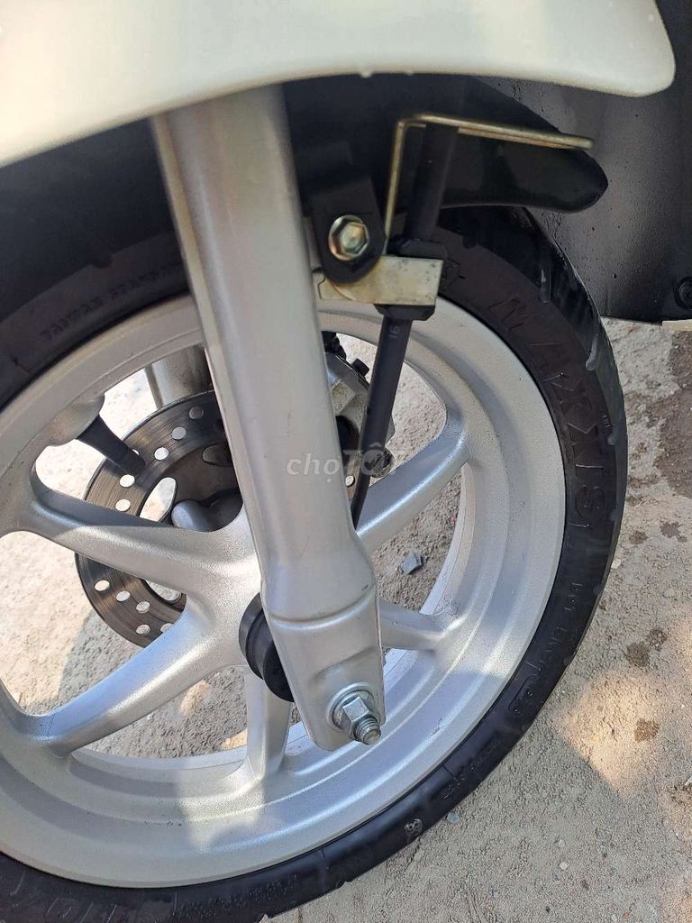 Bàn xe grande. Mua bán Xe máy tại Quận 12 Tp Hồ Chí Minh được đăng bởi hoàng đạt  hình 4