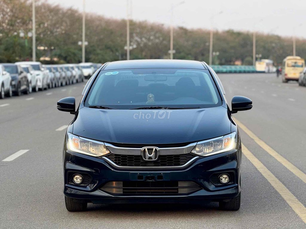 Honda City 2018 xanh cavansite bản Top