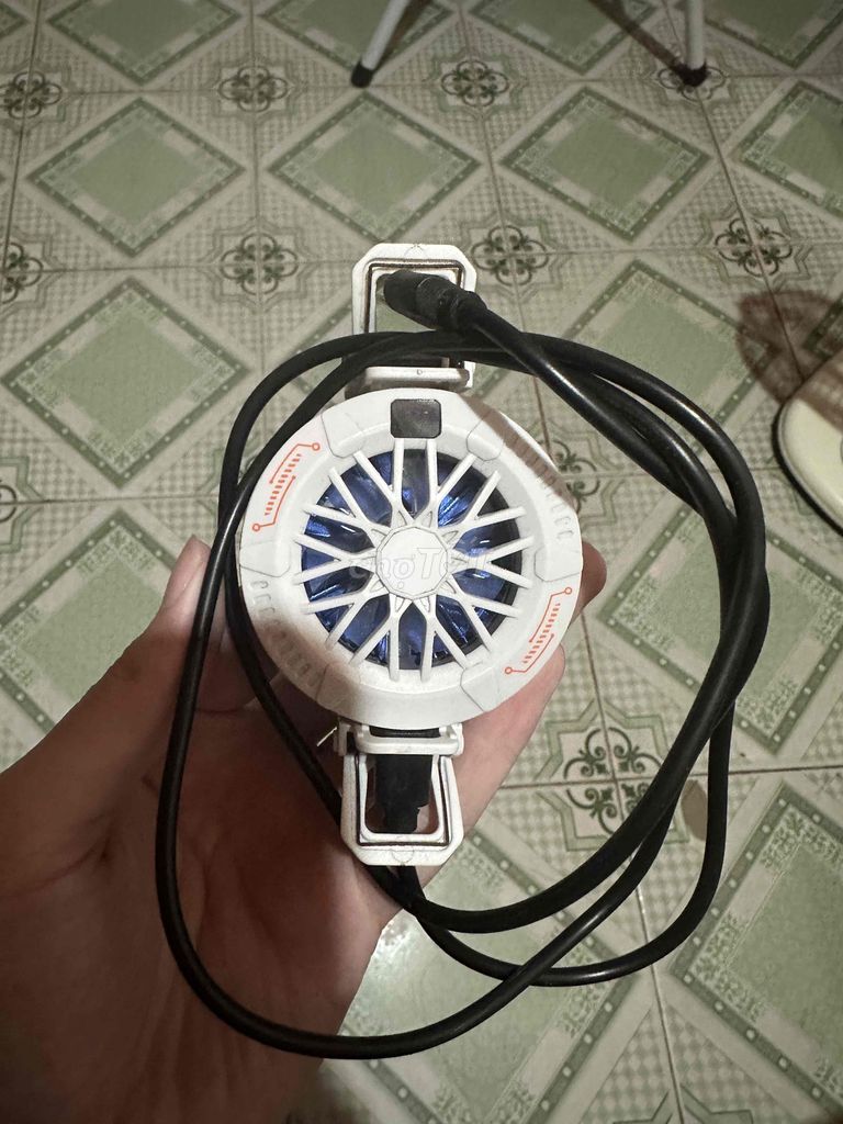 Sò lạnh tản nhiệt điện thoại DY29 Trắng. Mua bán Phụ kiện (Màn hình, Chuột...) tại Thị xã Phú Thọ Phú Thọ được đăng bởi Dũng Mai hình 1