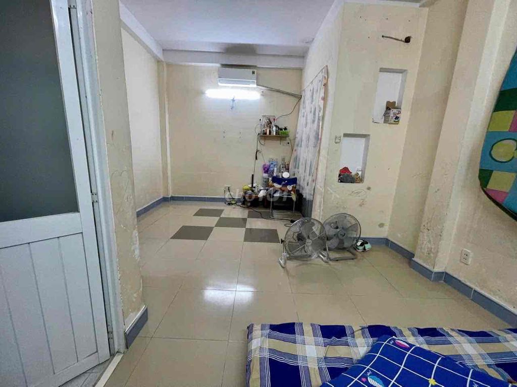 Bán nhà Thái Phiên q11 trệt 2 lầu sân thượng BTCT 5,75* 10 m giá 6 tỷ8 Đường Thái Phiên, Phường 2, Quận 11, Tp Hồ Chí Minh Quận 11 Tp Hồ Chí Minh