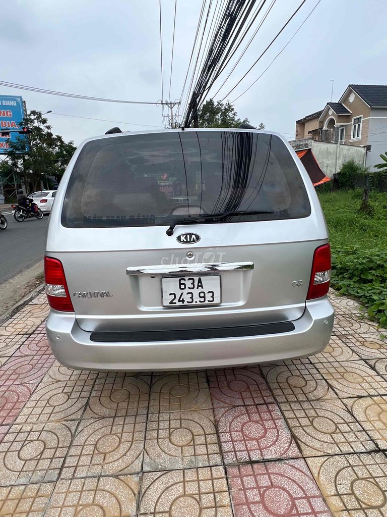 Kia Carnival 2007 - 123456 km