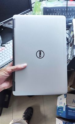 Laptop dell i5 giá rẻ cho sinh viên màu trắng