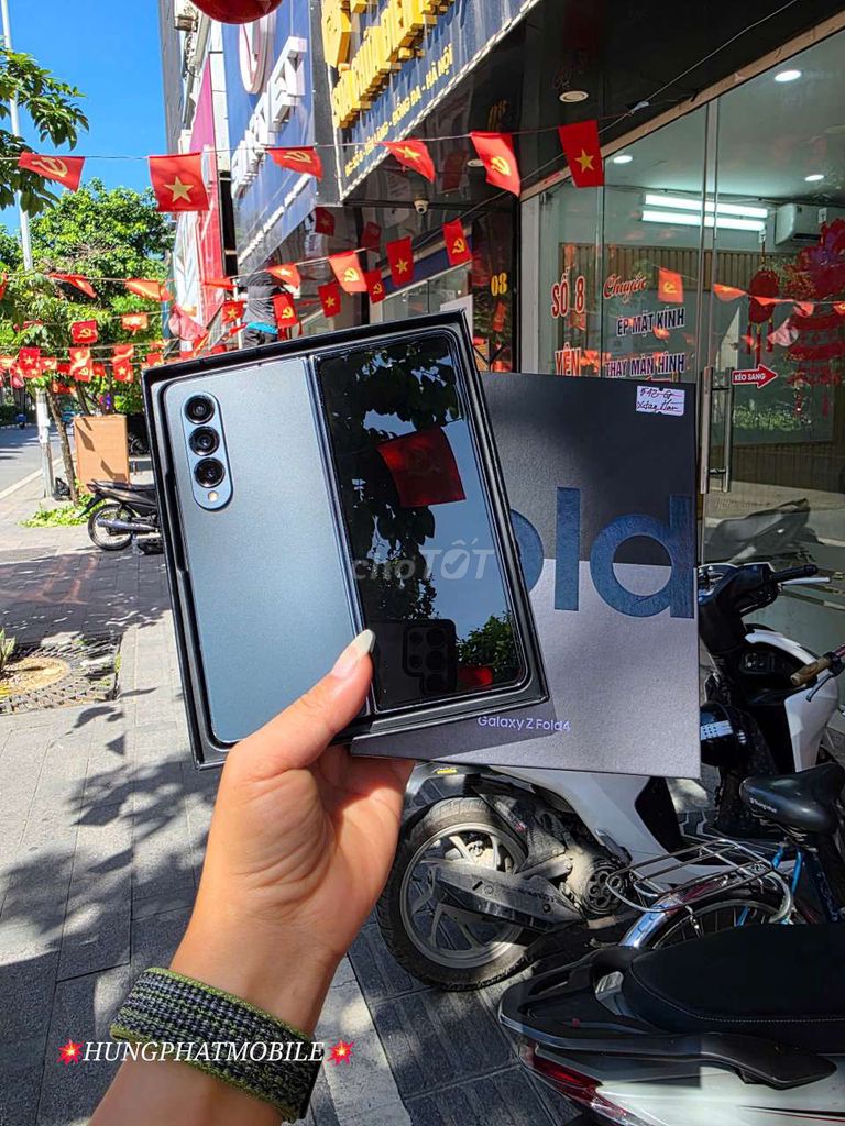 Samsung Z Fold4 5G 512GB Xanh đẹp 99% Fullbox.. Mua bán Điện thoại tại Quận Đống Đa Hà Nội được đăng bởi HƯNG PHÁT Mobile hình 1