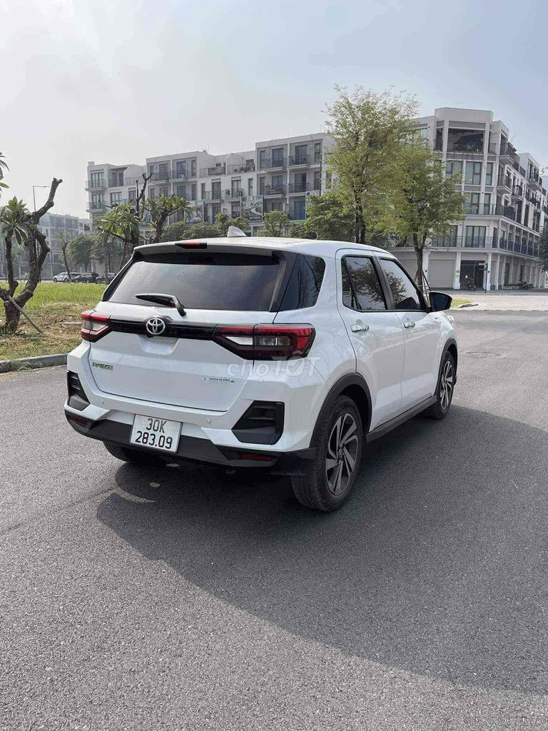 bán xe toyota Raize đời 2022 đăng ký 2023 mới zin