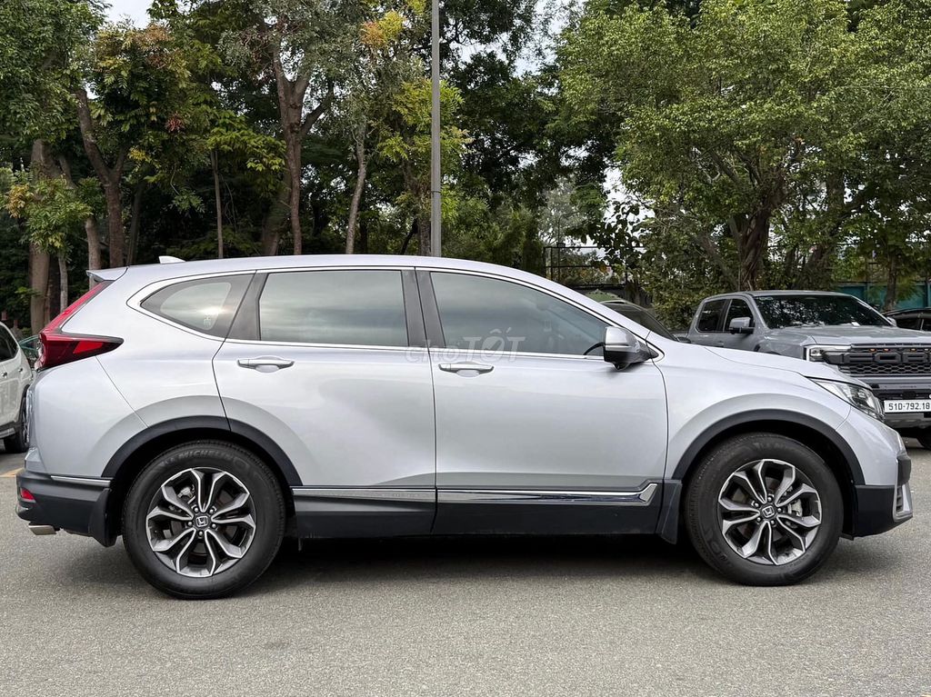 Honda CR-V L 2020 màu bạc, 38.000 km. Mua bán Ô tô tại Quận 12 Tp Hồ Chí Minh được đăng bởi Xuân Trường hình 9