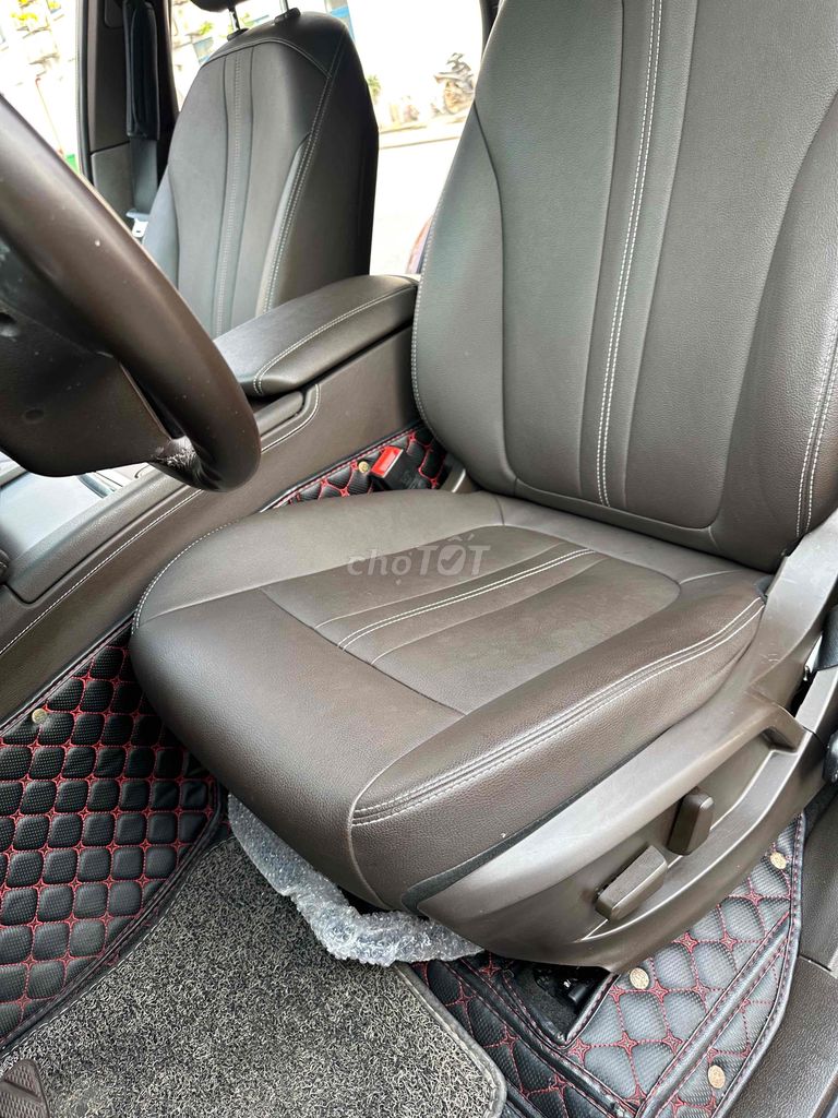 VinFast Lux SA2.0 2019 Plus 2.0 AT - 89638 km. Mua bán Ô tô tại Quận Hà Đông Hà Nội được đăng bởi TIẾN QUÂN CAR hình 14