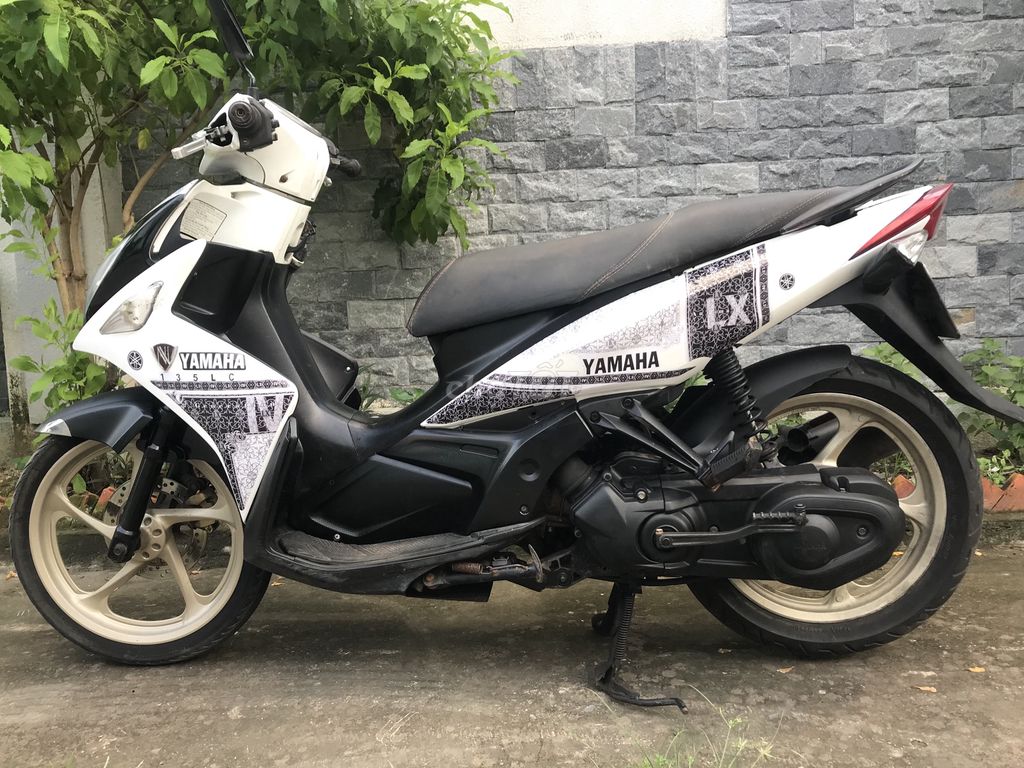 Yamaha novo 4 màu trắng. Mua bán Xe máy tại Huyện Bến Lức Long An được đăng bởi Nguyên  hình 1