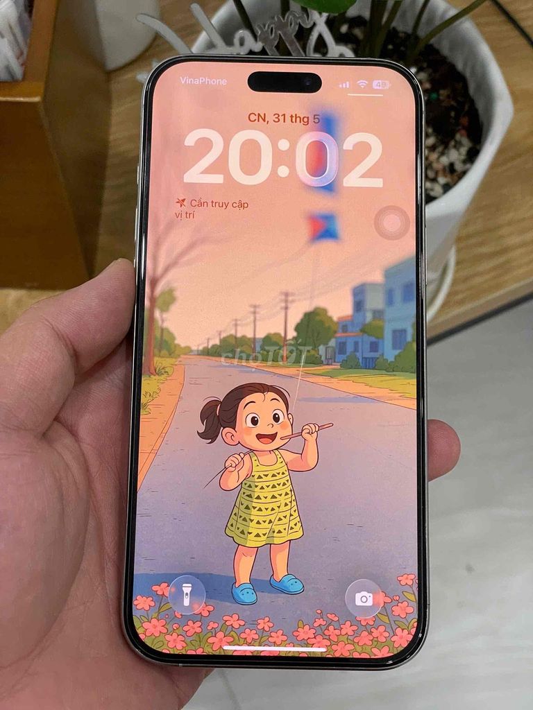 iPhone 16 Pro Max 256GB Bạc, mã hàng VN. Mua bán Điện thoại tại Thành phố Dĩ An Bình Dương được đăng bởi Sáu Siêu Sale hình 1