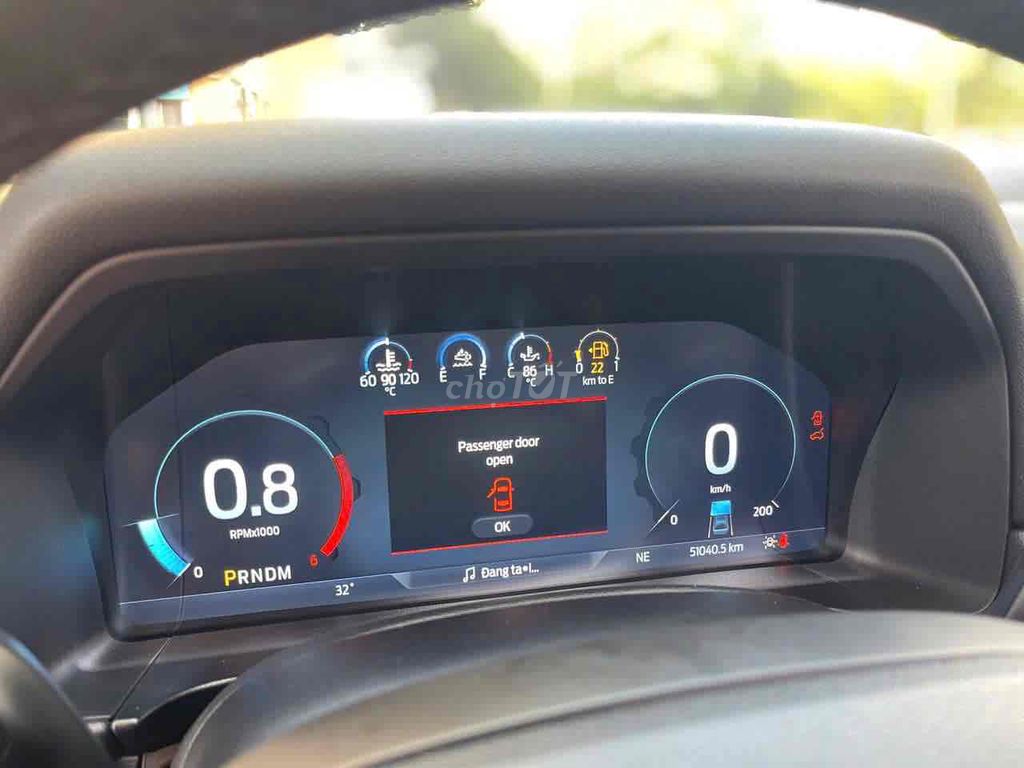 Ford Everest Titanium 2.0L 4x4 model 2023 đỏ cam. Mua bán Ô tô tại Quận Cầu Giấy Hà Nội được đăng bởi Cao Quý hình 13