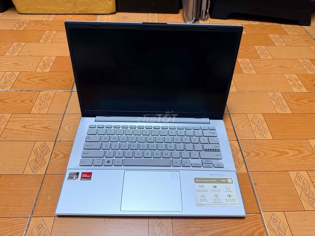 ASUS Vivobook Go 14 Ryzen 5, RAM 16GB, SSD 512GB. Mua bán Laptop tại Quận 6 Tp Hồ Chí Minh được đăng bởi Ryan Huynh hình 1