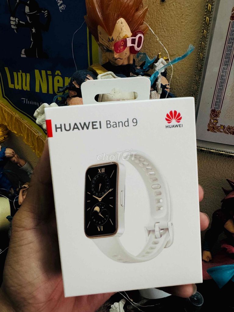 Vòng đeo tay thông minh Huawei Band 9