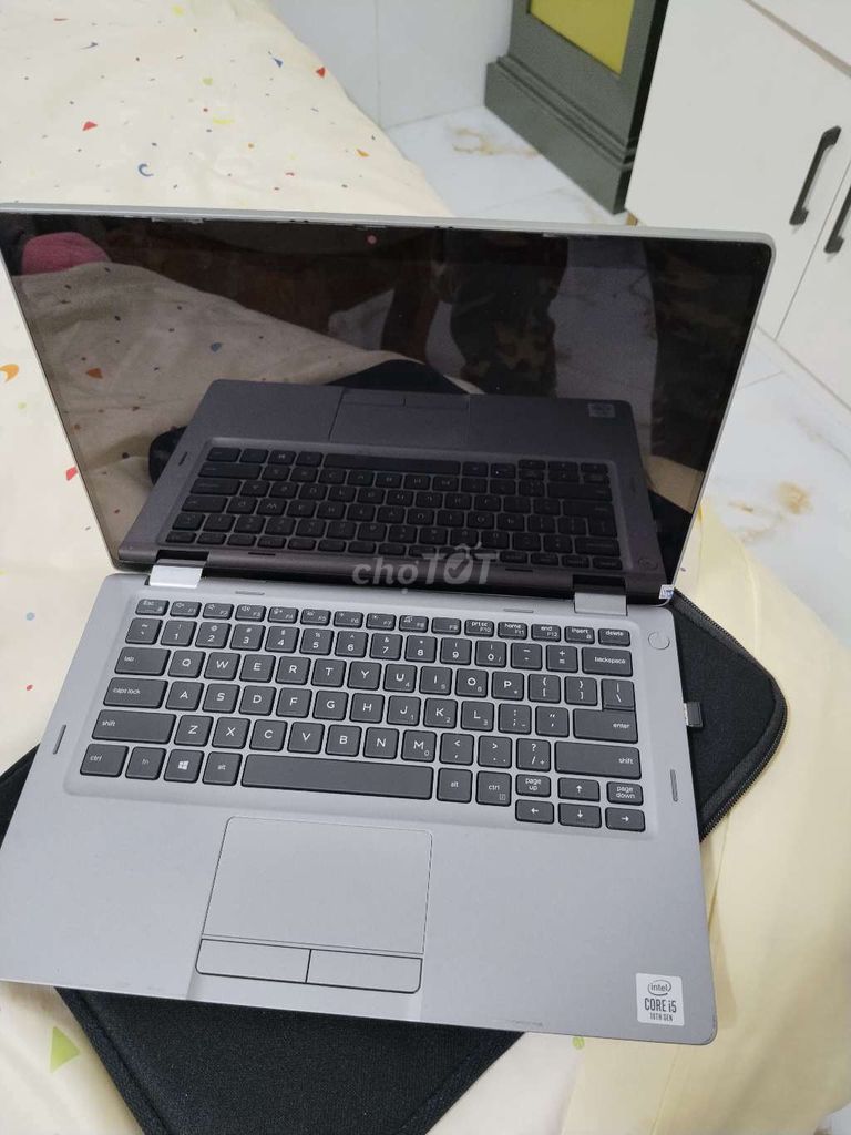 Dell Latitude 5300 2-in-1 i5. Mua bán Laptop tại Huyện Long Điền Bà Rịa - Vũng Tàu được đăng bởi Thinh Le hình 1