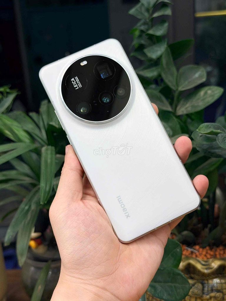 Xiaomi Mi 15 Ultra 256GB Trắng fullbox. Mua bán Điện thoại tại Quận Hoàng Mai Hà Nội được đăng bởi khmobile hình 1