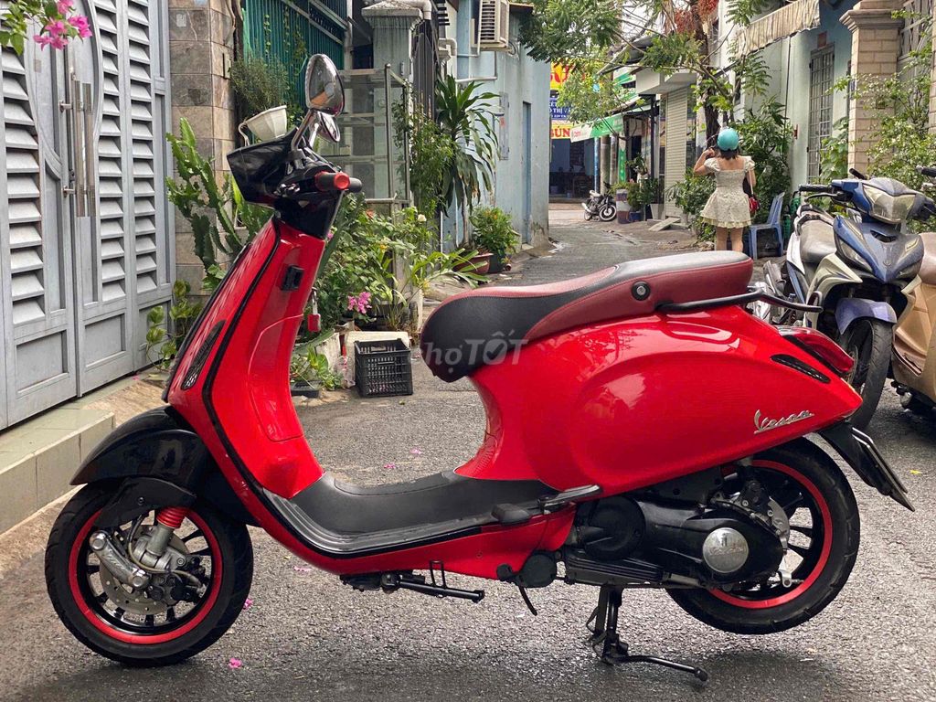Piaggio Vespa Sprint 2015, красивый, родной мотор, мало б/у
