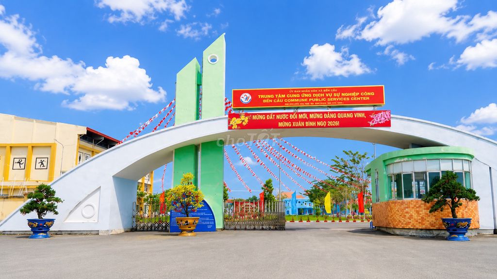 Bán Đất 171.4m2 (2 mặt tiền ) có sẵn 114.5 m2 TC giá 950tr, TL786