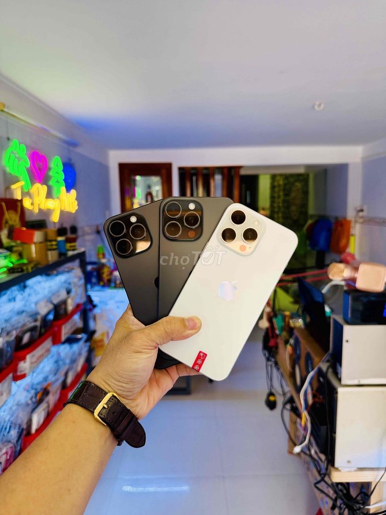 Apple iPhone 15 Pro Max 256GB Đen. Mua bán Điện thoại tại Huyện Tuy Phước Bình Định được đăng bởi Nguyễn Văn Nghĩa hình 1