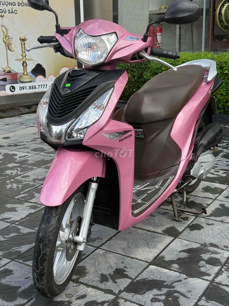 Vison 2017 chính chủ máy  êm chất  Sơn nhựa đẹp. Mua bán Xe máy tại Thành phố Nam Định Nam Định được đăng bởi Bảo Nhi Trần hình 2