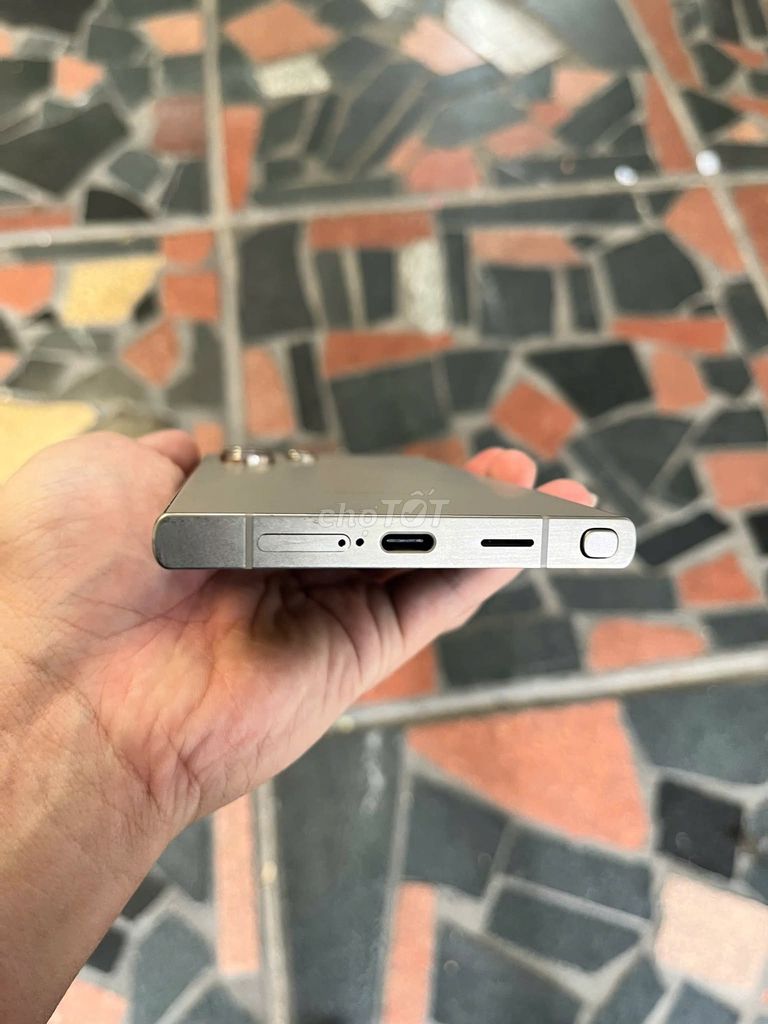Samsung S24 Ultra 12GB 256GB Xám VN. Mua bán Điện thoại tại Thành phố Biên Hòa Đồng Nai được đăng bởi Ngô Quang Thi hình 1
