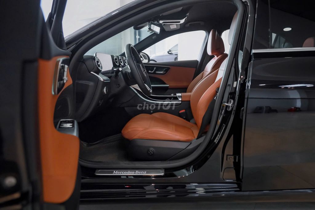 C200 AVG V1 - Đời Mới Nhất - Siêu Lướt Đklđ 2024. Mua bán Ô tô tại Quận 7 Tp Hồ Chí Minh được đăng bởi GoodCar hình 12