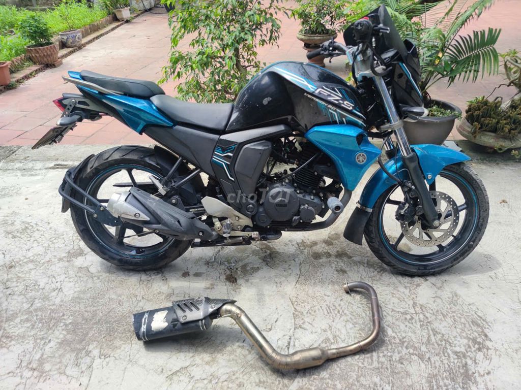 Yamaha FZ-S 2.0 Xanh đen. Mua bán Xe máy tại Huyện Đông Anh Hà Nội được đăng bởi Luận Nguyễn Bá hình 3