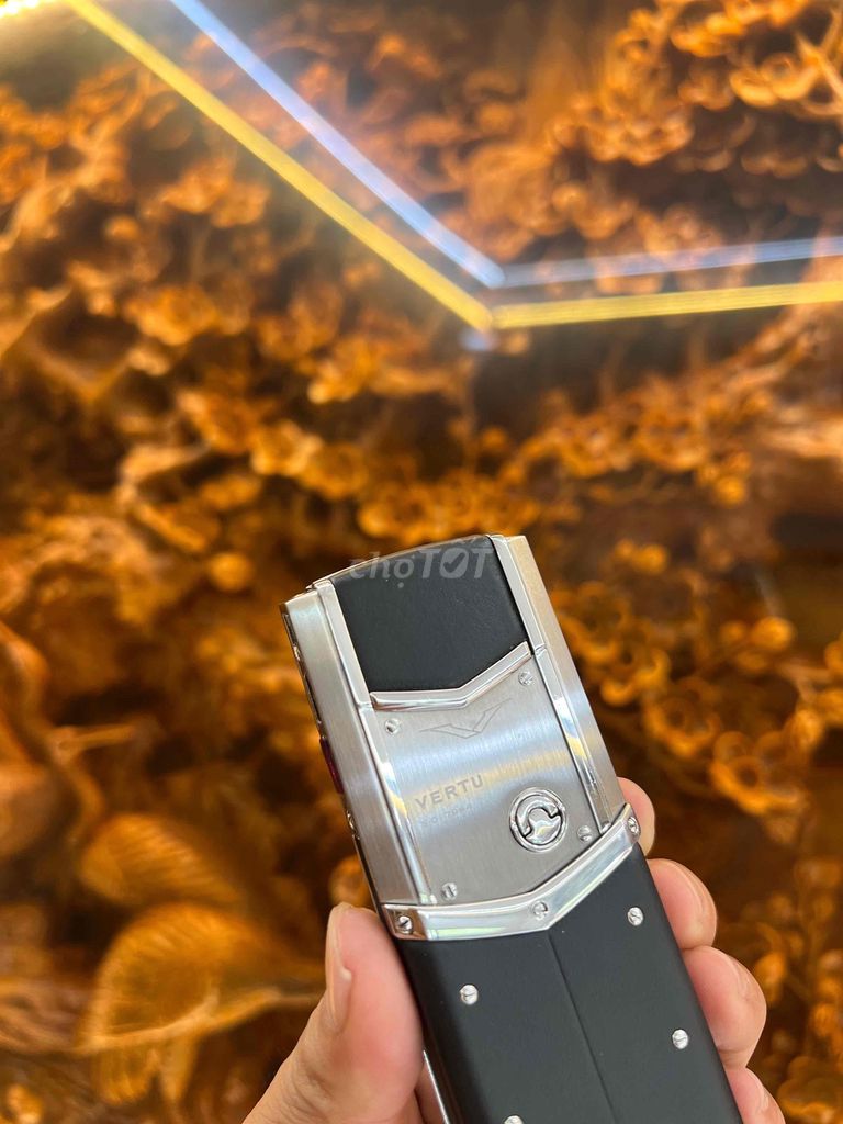 Vertu Signature S 2017 Zin Nguyên Con. Mua bán Điện thoại tại Thành phố Thủ Đức Tp Hồ Chí Minh được đăng bởi Thông Vertu hình 5