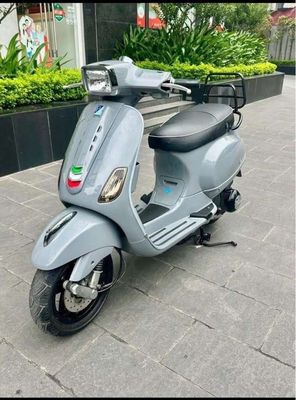 Vespa xanh xi măng siêu chất. Mua bán Xe máy tại Quận Cầu Giấy Hà Nội được đăng bởi VCT