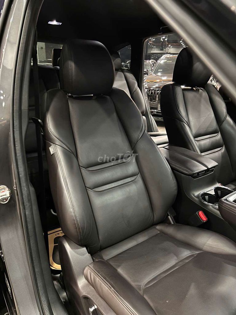 Mazda CX 8- Xe GĐ-Như Mới. Mua bán Ô tô tại Quận 1 Tp Hồ Chí Minh được đăng bởi Luxury Kar Chuyên Xe Đẹp  hình 9