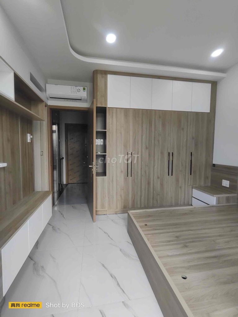 Nhà Đẹp 6Tầng có 6pn 8wc có thang máy QL13 gần Vạn Phúc 30triệu