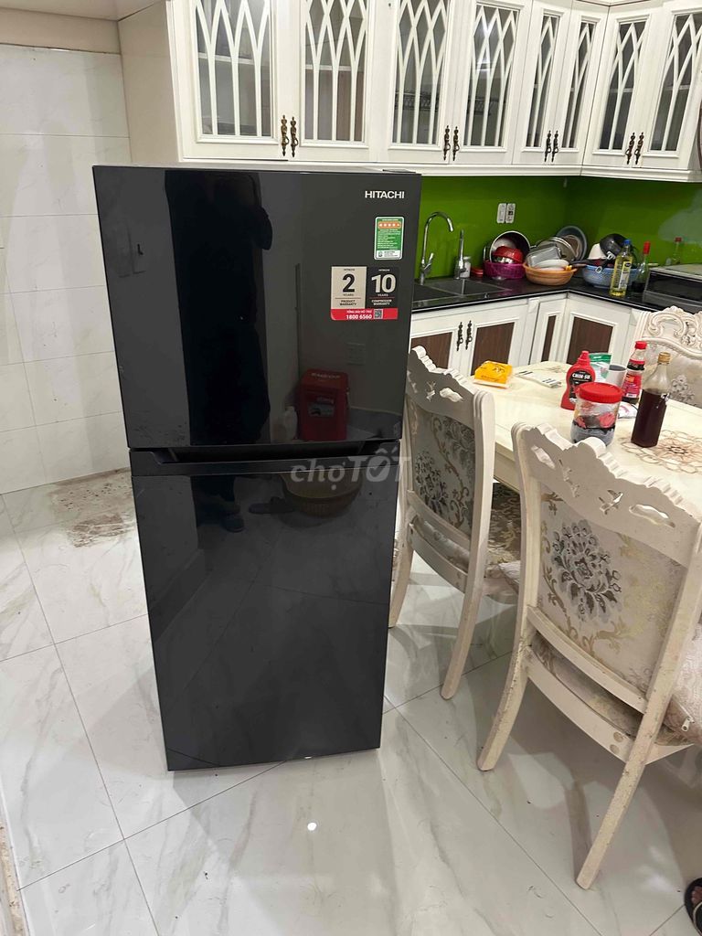 Tủ lạnh Hitachi mới 99% 210l còn bảo hành hãng. Mua bán Tủ lạnh tại Huyện An Dương Hải Phòng được đăng bởi Phát Thanh Lý  hình 1